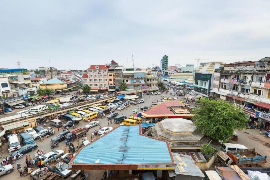 Hotel Zing Phnom-Penh Buitenkant foto