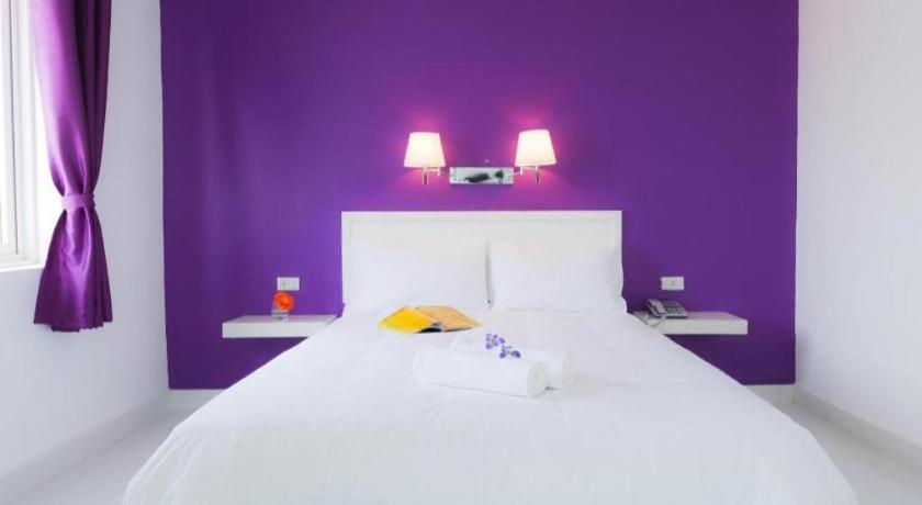 Hotel Zing Phnom-Penh Buitenkant foto